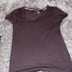 Round neck purple tee